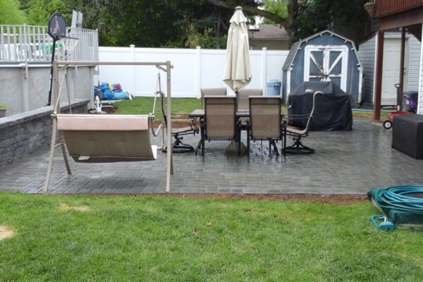 Flagstone patio installation [locality]
